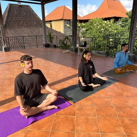Sanur Diuma Residence Yoga Meditation Retreat And Healing Center מראה חיצוני תמונה