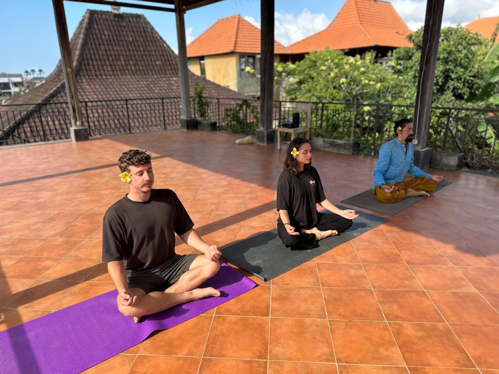 Sanur Diuma Residence Yoga Meditation Retreat And Healing Center מראה חיצוני תמונה