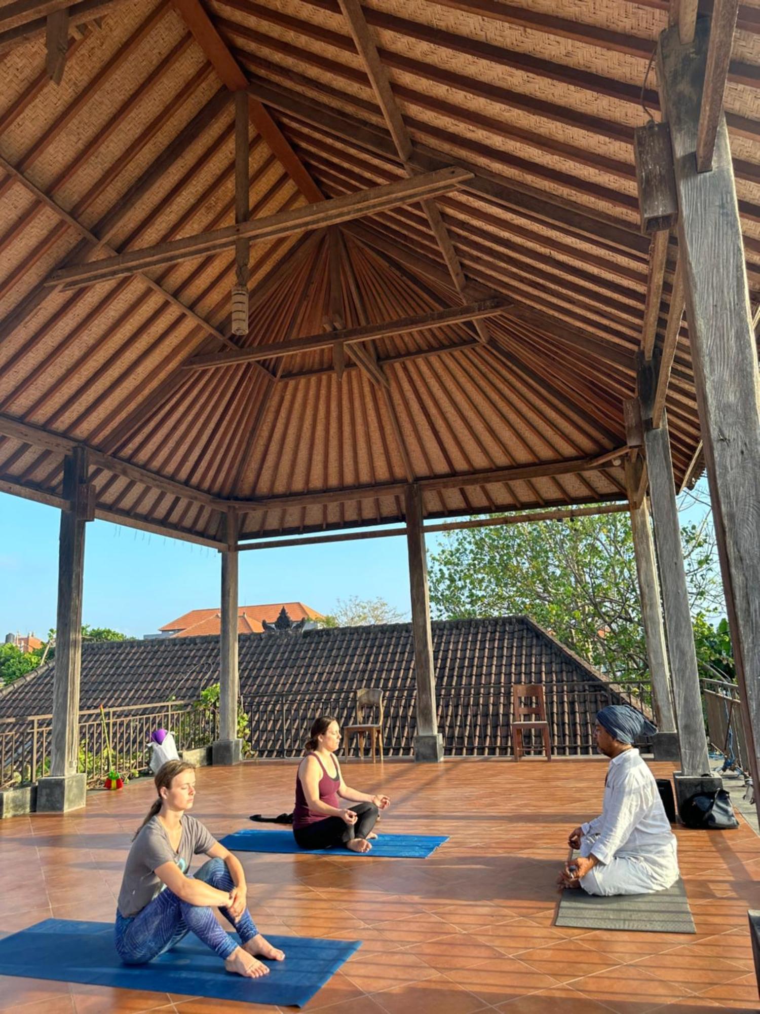 Sanur Diuma Residence Yoga Meditation Retreat And Healing Center מראה חיצוני תמונה