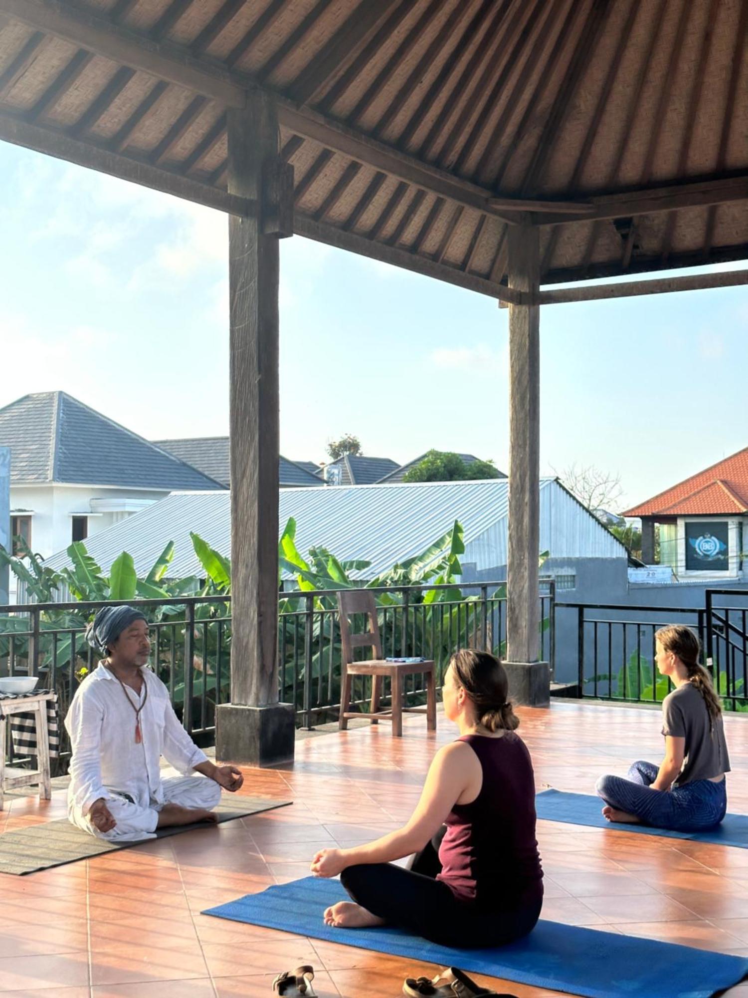 Sanur Diuma Residence Yoga Meditation Retreat And Healing Center מראה חיצוני תמונה